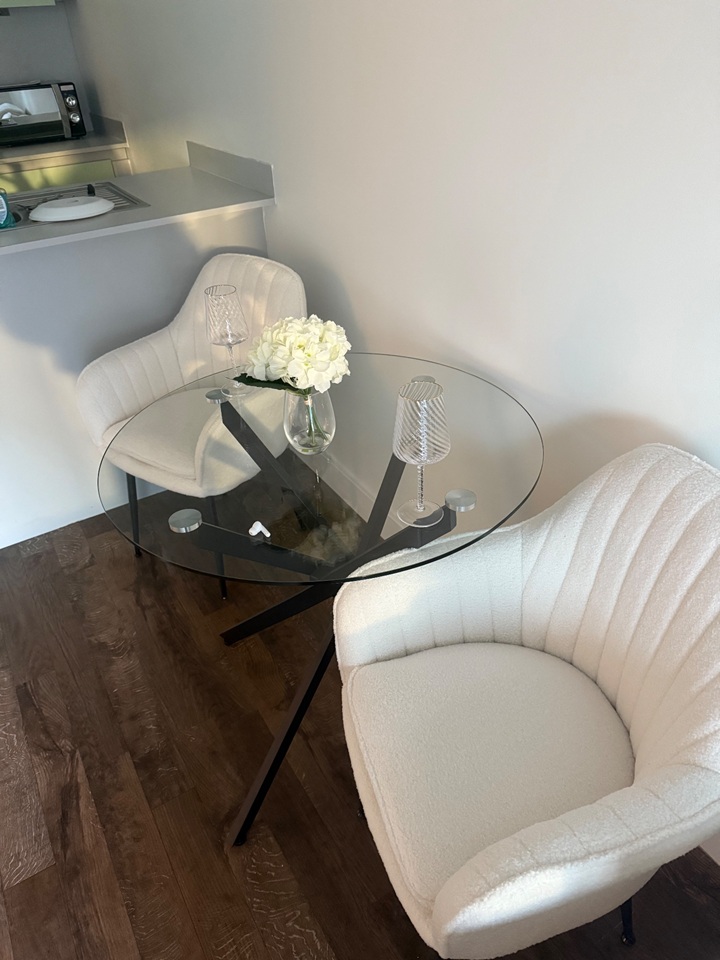 Additional image 4 of 1 Bed Flat, The Hub, B4, N1 7GU