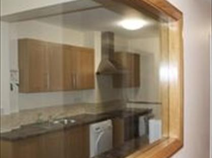 6 Bed Flat, Hawks Road, KT1