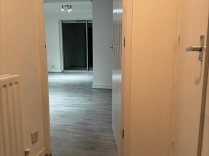 2 Bed Detached House, Windfield Close, SK8