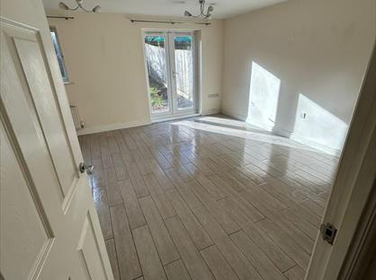 5 Bed Semi-Detached House, Station Road, EX17