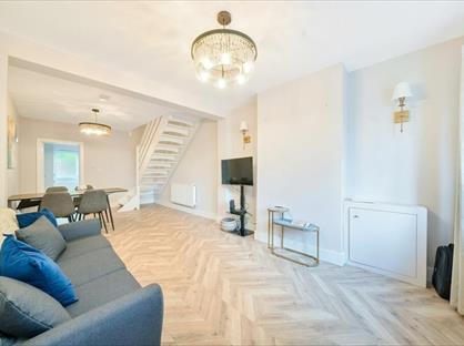 2 Bed Semi-Detached House, Vincent Road, KT1