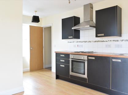 2 Bed Flat, Two Mile Hill Road, BS15