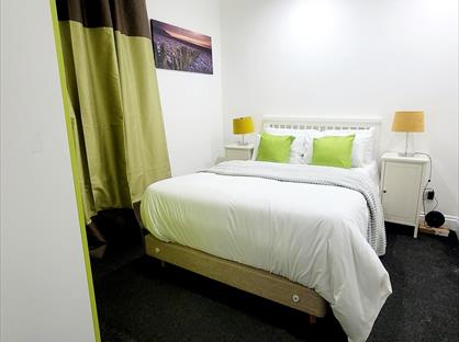Studio Flat, Crayford, DA1
