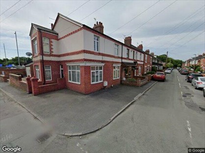 Studio Flat, Queen St, CH5