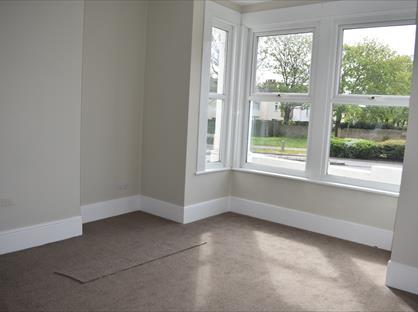 2 Bed Flat, Chancellor Road, SS1