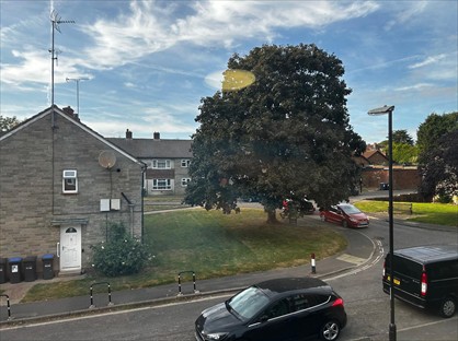 2 Bed Flat, Middle Way, RH15