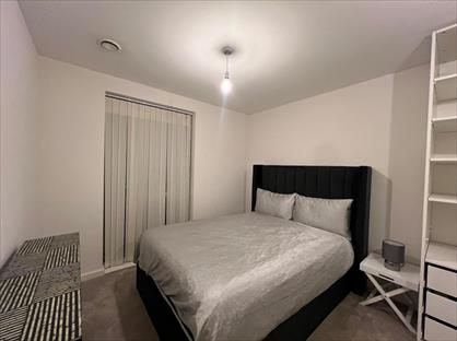 1 Bed Flat, Crossways, SL1