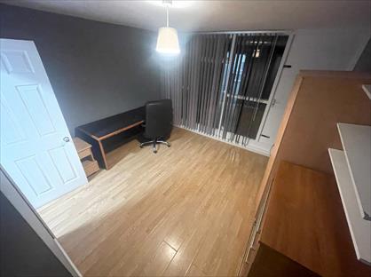 Room in a Shared House, Barchester Close, UB8
