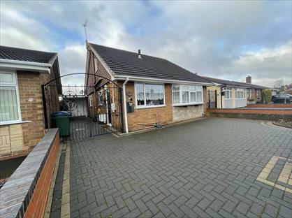 2 Bed Semi-Detached House, Newman Road, DY4