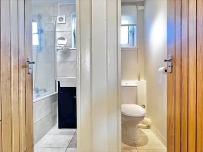 2 Bed Flat, Hay Close, E15