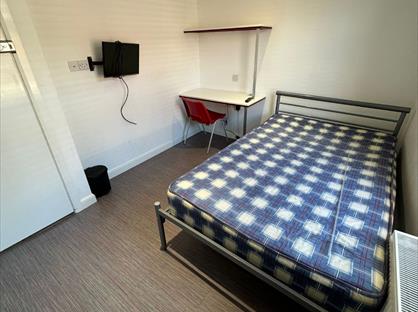 Room in a Shared House, Stubbs Gate, ST5