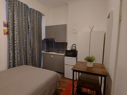 Studio Flat, London, W12