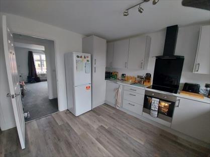 Room in a Shared House, Little Horton Green, BD5