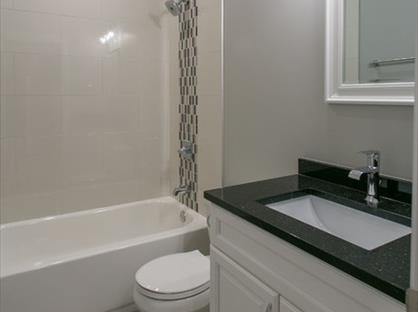 Room in a Shared House, Little Horton Green, BD5