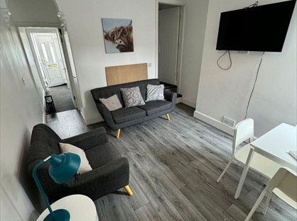3 Bed Terraced House, Watford Street, ST4