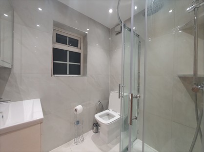 2 Bed Flat, Little Bushey Lane, WD23