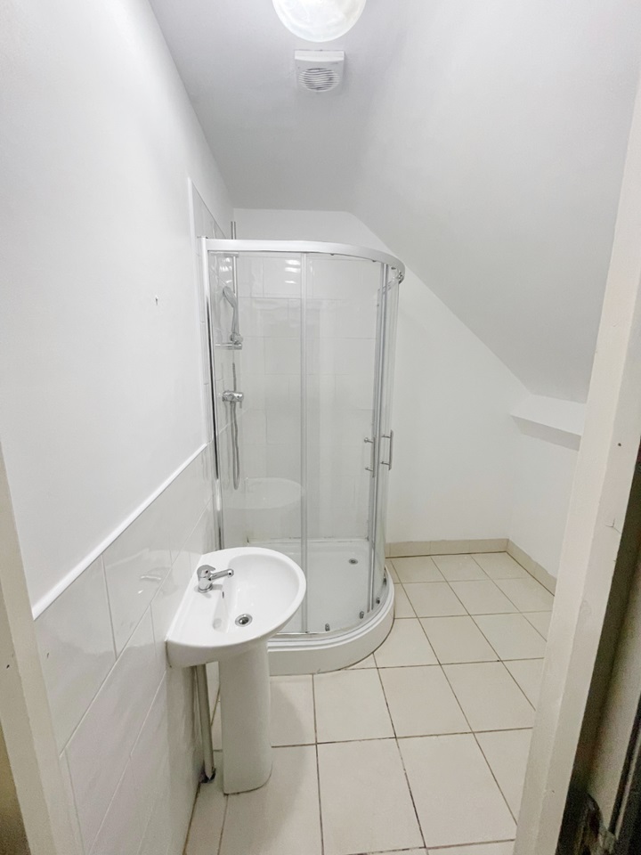 Additional image 4 of Room in a Shared House, Far Gosford Street, CV1, N1 7GU