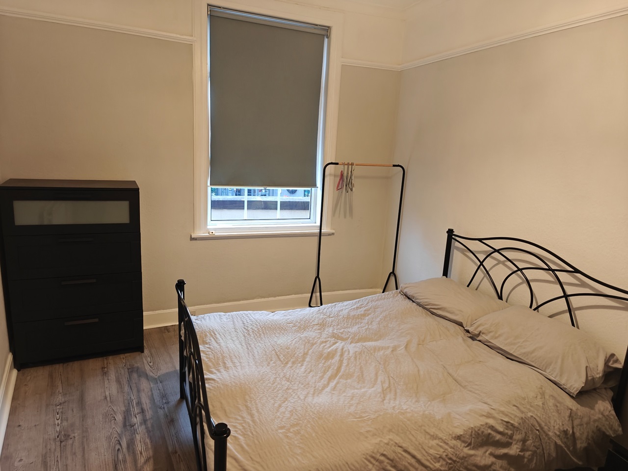 3 Bed Flat, Balgreen Road, EH11