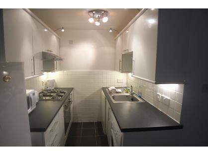 1 Bed Flat, Hammersmith Grove, W6