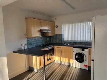 1 Bed Flat, Lindholme, DN7
