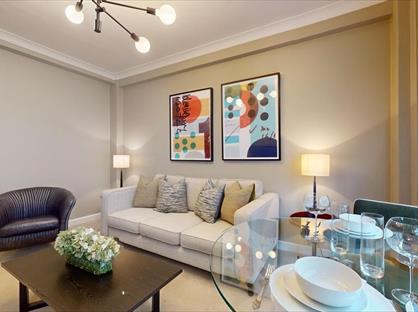 1 Bed Flat, The Greenhouse, W1J