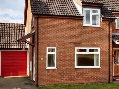 3 Bed Semi-Detached House, Anglian Way, LN8