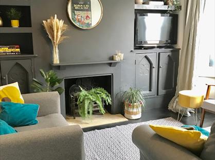 2 Bed Terraced House, Kent Street, CT5