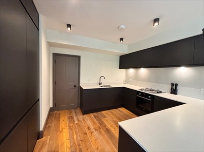 3 Bed Flat, The Old Teapot, SK6