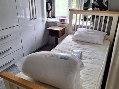 Room in a Shared House, Addison Crescent, M16