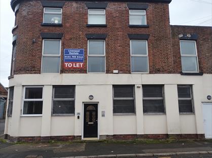 Room in a Shared House, Richmond Row, L3