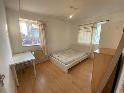 Room in a Shared House, Ashcombe House, E3