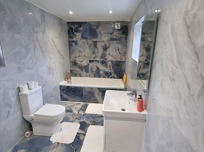 6 Bed Semi-Detached House, St. Stephens Road, TW3