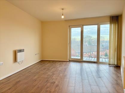 2 Bed Flat, Stuart Street, M11