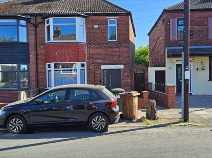 4 Bed Semi-Detached House, Mossway, M24