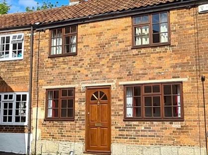 2 Bed Terraced House, Doggetts Lane, BA13