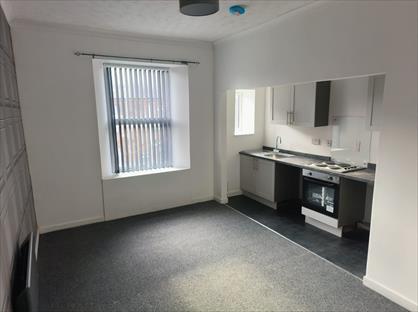 1 Bed Flat, Loudoun Road, KA16