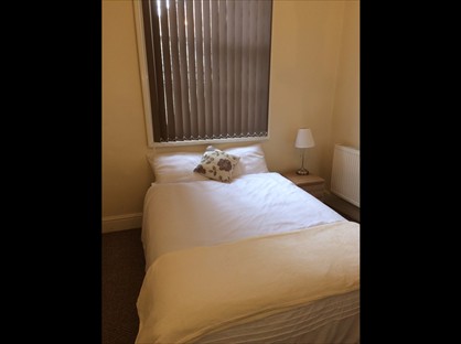 1 Bed Flat, Westgate End, WF2