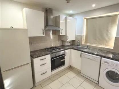 1 Bed Flat, Greenford Road, UB6