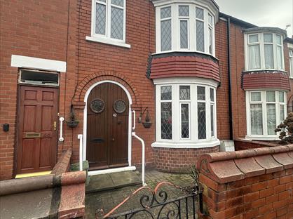 3 Bed Terraced House, Washington Grove, DN5