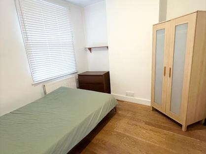 Room in a Shared House, Stunning Double Room In Brixton/Stoc, SW9