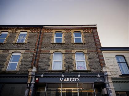 1 Bed Flat, High Street, CF62