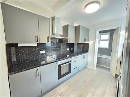 2 Bed Flat, Paget Rise, SE18