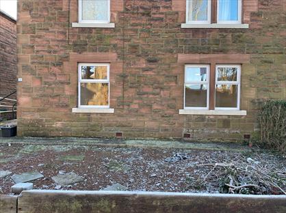 2 Bed Flat, Brooms Road, DG1