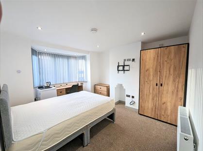 Room in a Shared House, Harborne Lane, B29