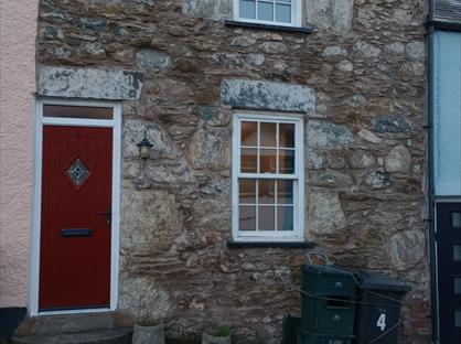2 Bed Terraced House, Tanrallt Cottages, LL34