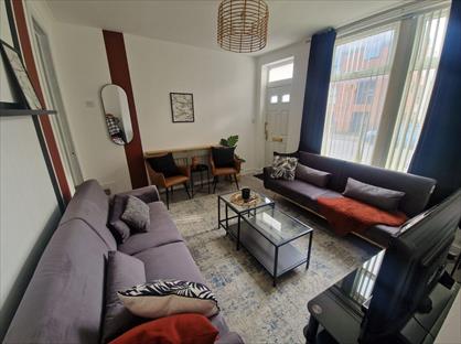 4 Bed Detached House, Cross Green Lane, LS9