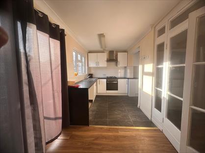 3 Bed Detached House, Salisbury Road, E4