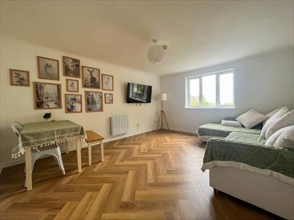 2 Bed Flat, Saerlys, LL57