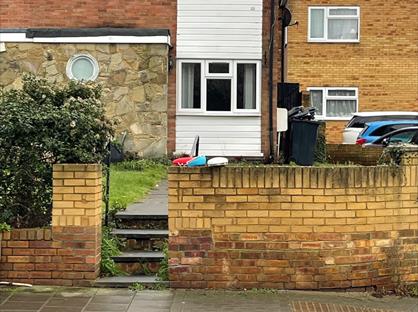 3 Bed End Terrace, Thornbury Road, TW7