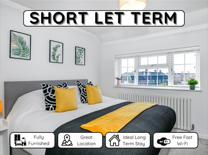 3 Bed Semi-Detached House, Stanborough Avenue, WD6